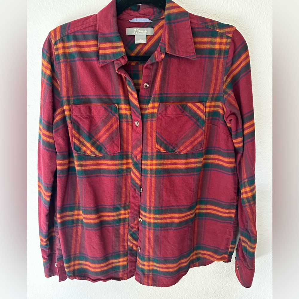 Naturals maroon flannel medium